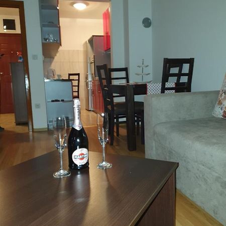 Apartman Basic Doboj Esterno foto