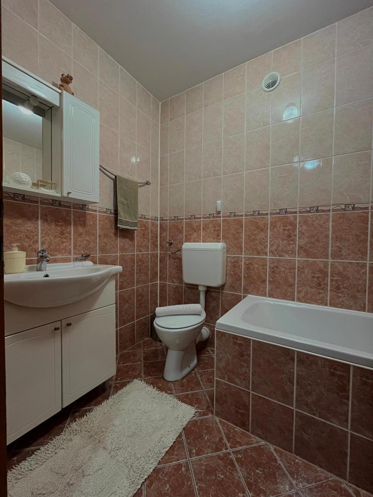 Apartman Basic Doboj Esterno foto